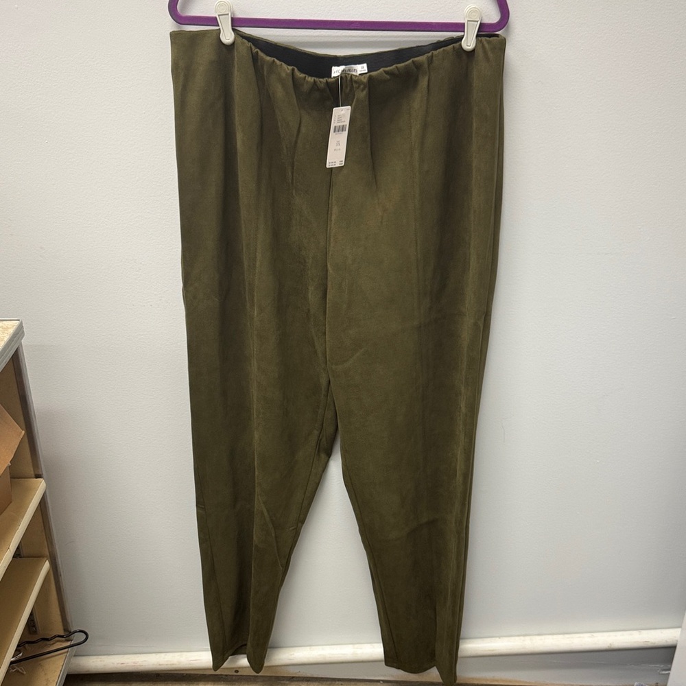 Avec Les Filles Olive Green Straight Leg Pants